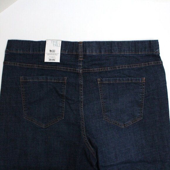 Time and Tru XL 16-18 Dark Wash Pull On Denim Blue Jean Capri Pants - Picture 8 of 8